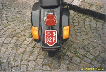 Austria moped series E-382 P.jpg (33 kB)