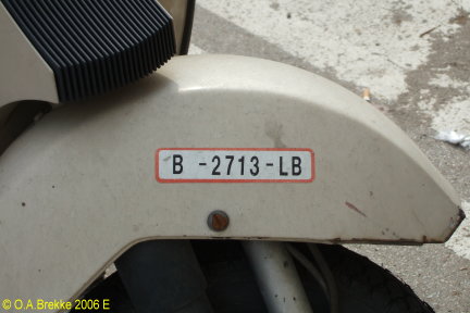 Spain former normal series motorcycle front plate B-2713-LB.jpg (34 kB)