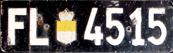Liechtenstein normal series former style rear plate close-up FL 4515.jpg (64 kB)
