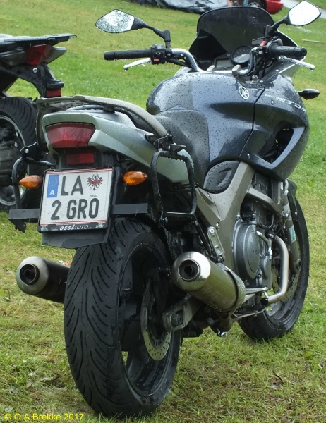 Austria normal series motorcycle LA 2 GRO.jpg (156 kB)