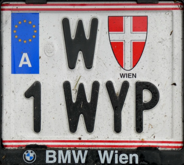 Austria normal series motorcycle close-up W 1 WYP.jpg (165 kB)