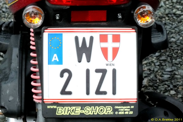 Austria normal series motorcycle W 2 IZI.jpg (99 kB)