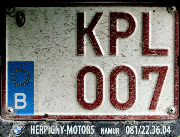 Belgium personalised series motorcycle close-up KPL 007.jpg (107 kB)