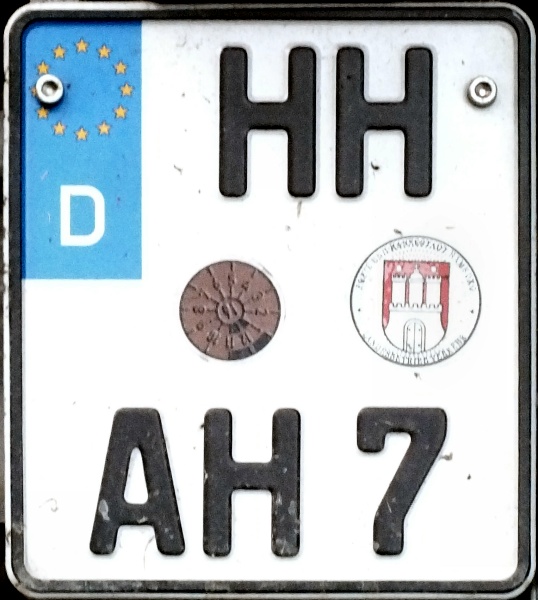 Germany normal series motorcycle close-up HH AH 7.jpg (109 kB)