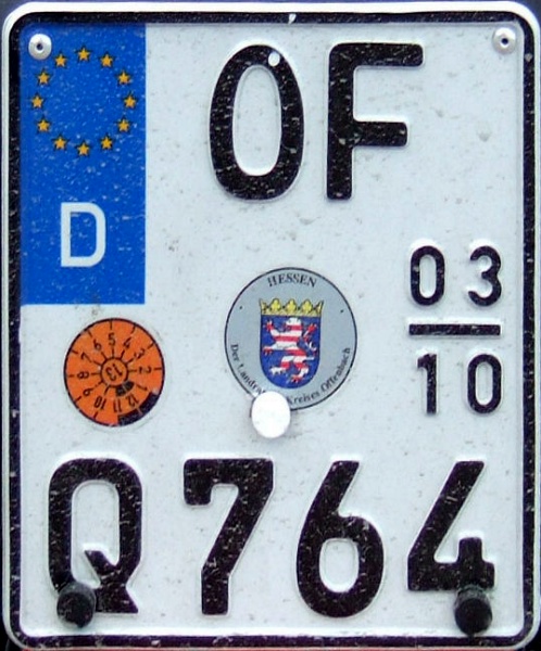 Germany seasonal motorcycle plate close-up OF Q 764.jpg (131 kB)