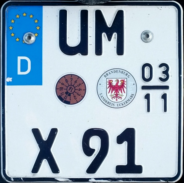 Germany seasonal motorcycle plate close-up UM X 91.jpg (137 kB)