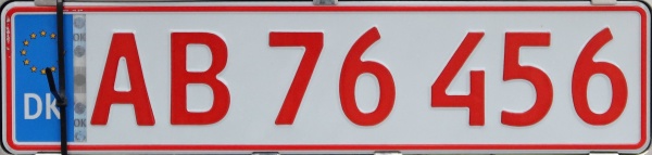 Denmark repeater plate close-up AB 76456.jpg (53 kB)