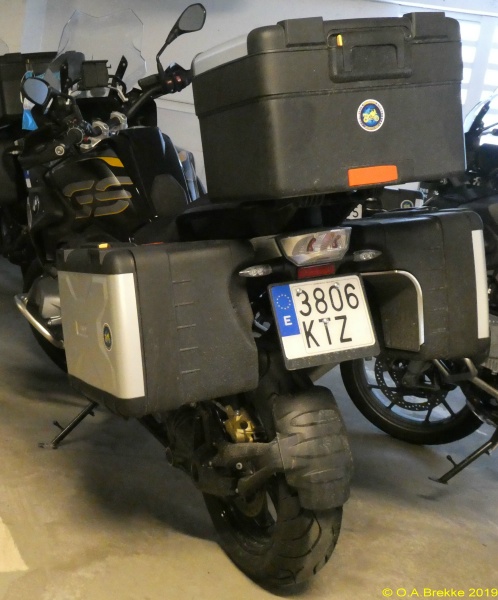 Spain normal series motorcycle 3806 KTZ.jpg (139 kB)