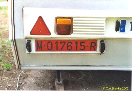 Spain former trailer series M-017615-R.jpg (23 kB)