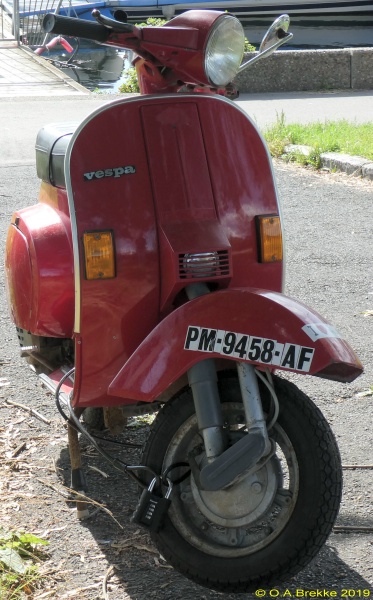 Spain former normal series motorcycle front plate PM-9458-AF.jpg (145 kB)