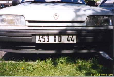 France former normal series front plate 453 XD 44.jpg (28 kB)