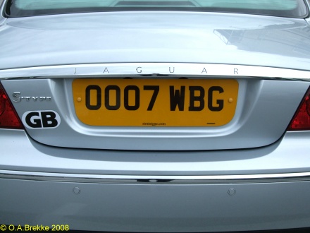 Great Britain personalised series rear plate OO07 WBG.jpg (52 kB)