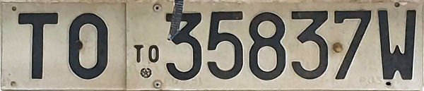 Italy former normal series rear plate close-up TO 35837W.jpg (25 kB)