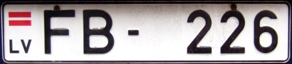 Latvia normal series former style close-up FB-226.jpg (36 kB)