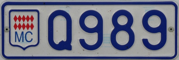 Monaco normal series front plate close-up Q989.jpg (80 kB)
