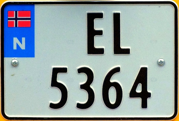 Norway electrically powered four numeral series close-up EL 5364.jpg (60 kB)