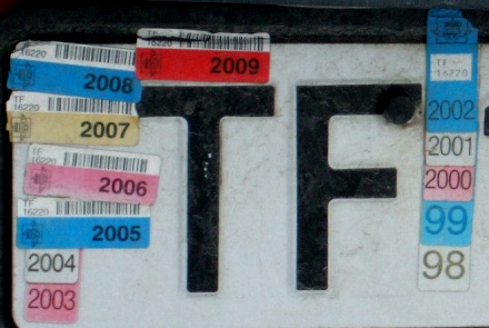 Norway normal series former style TF 16220 validation stickers.jpg (59 kB)