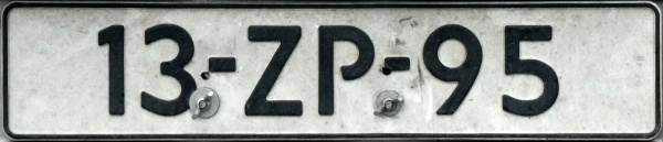Netherlands repeater plate close-up 13-ZP-95.jpg (66 kB)