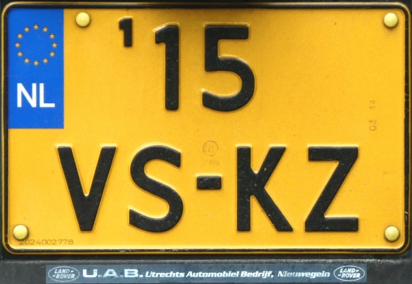 Netherlands replacement plate former light commercial series close-up 15-VS-KZ.jpg (125 kB)