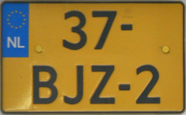 Netherlands heavy commercial series 37-BJZ-2.jpg (110 kB)