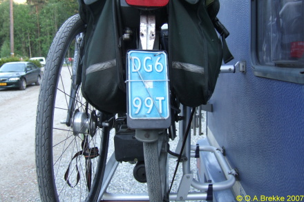 Netherlands former moped series DG699T.jpg (78 kB)