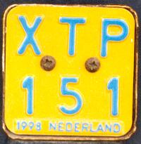 Netherlands moped series 1998 close-up XTP 151.jpg (10 kB)