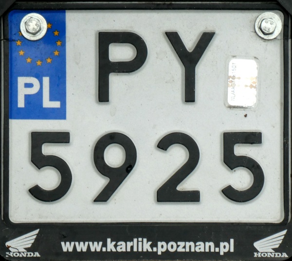 Poland motorcycle series close-up PY 5925.jpg (140 kB)