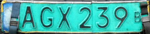 Sweden dealer plate series close-up AGX 239 B.jpg (77 kB)