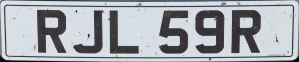 Great Britain former normal series front plate close-up RJL 59R.jpg (45 kB)