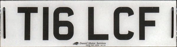 Great Britain former personalised series front plate close-up T16 LCF.jpg (48 kB)