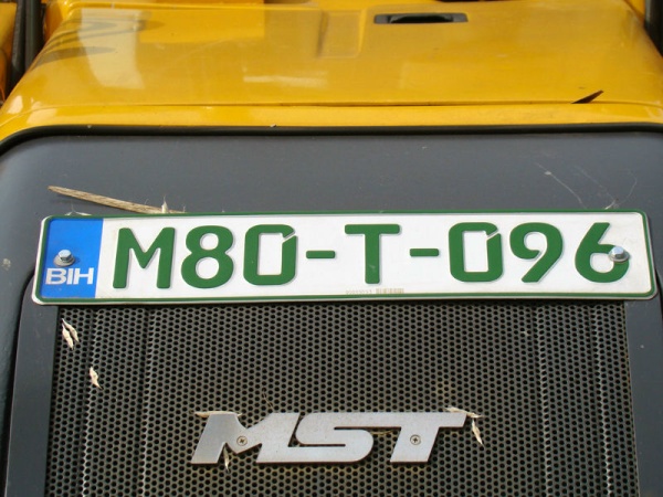 Bosnia and Herzegovina agricultural series M80-T-096.jpg (124 kB)