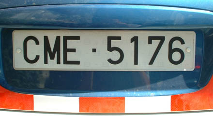 Spain Catalan police close-up CME-5176.jpg (19 kB)