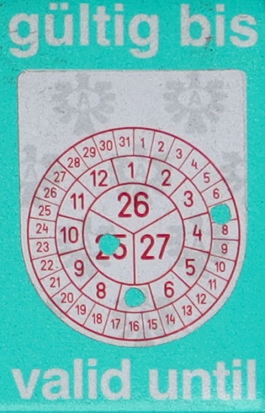Austria transfer series close-up 'valid until'-sticker.jpg (115 kB)
