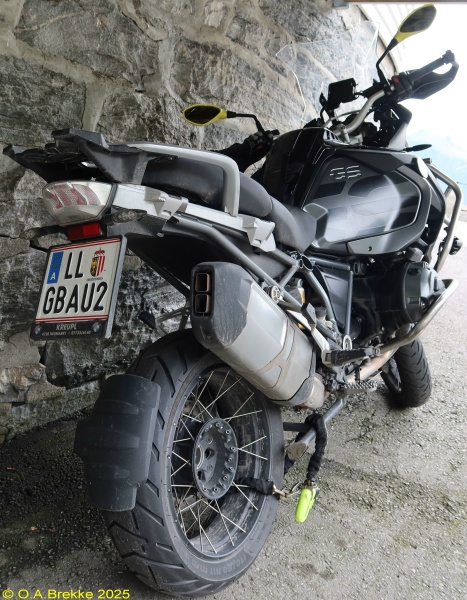 Austria personalised motorcycle series LL GBAU2.jpg (174 kB)