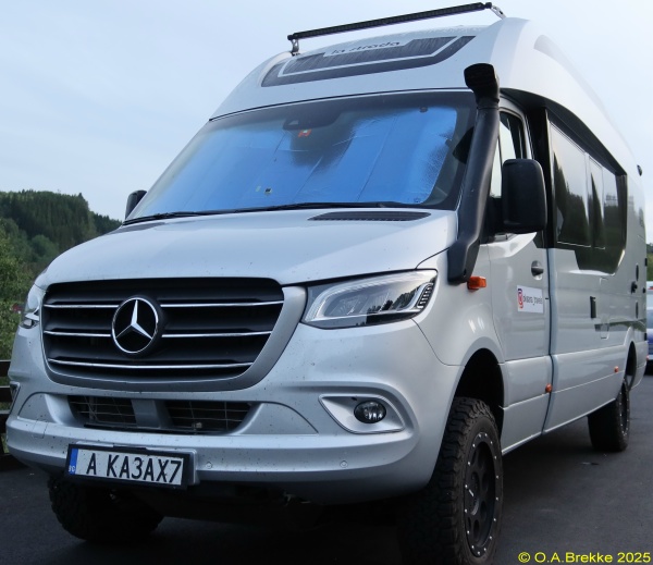 Bulgaria personalised series A KA3AX7.jpg (114 kB)