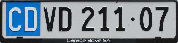 Switzerland diplomatic series close-up CD VD 211·07.jpg (48 kB)