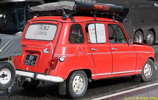 France normal series antique vehicle BH-335-KC.jpg (130 kB)