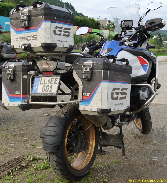 Hungary personalised motorcycle within the normal series LL EE-001.jpg (199 kB)