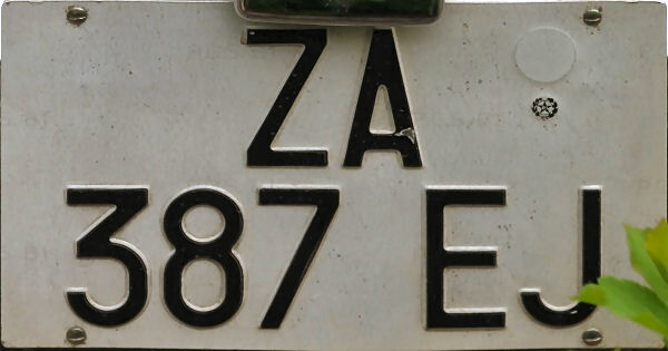 Italy normal series former style rear plate ZA 387 EJ.jpg (48 kB)