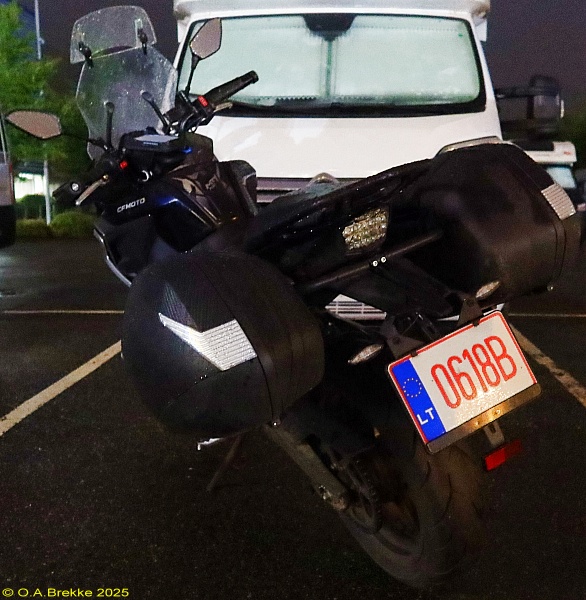 Lithuania temporary motorcycle series 0618B.jpg (172 kB)