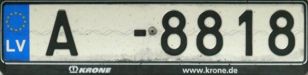 Latvia personalised within the former trailer series close-up A-8818.jpg (67 kB)