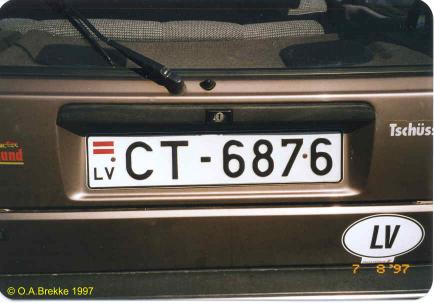Latvia normal series former style CT-6876.jpg (23 kB)