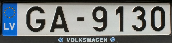 Latvia normal series close-up GA-9130.jpg (39 kB)