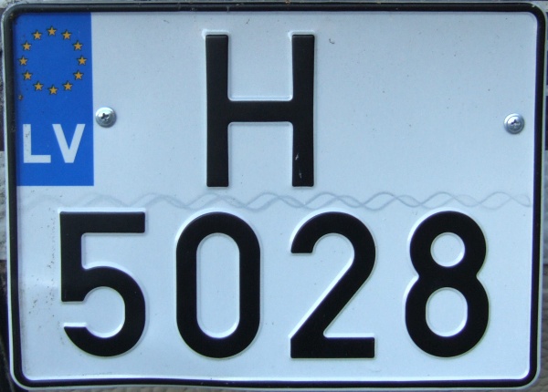 Latvia former trailer series close-up H-5028.jpg (84 kB)