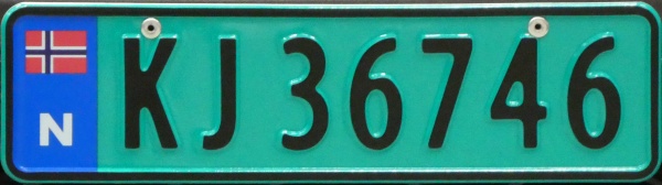 Norway light commercial series close-up KJ 36746.jpg (74 kB)