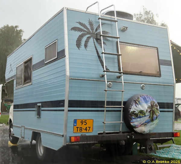 Netherlands former commercial series remade 95-TB-47.jpg (85 kB)