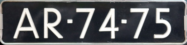 Netherlands pre-1973 car series AR-74-75.jpg (51 kB)