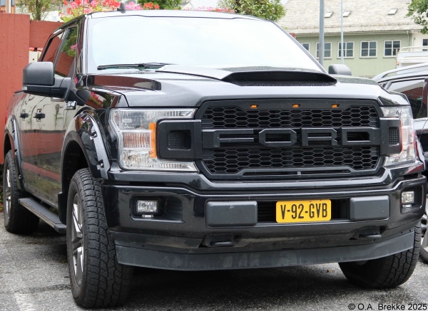 Netherlands light commercial series V-92-GVB.jpg (142 kB)