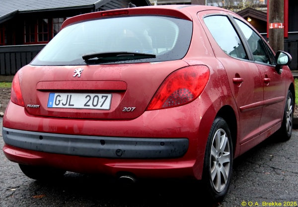 Sweden normal series former style GJL 207.jpg (125 kB)