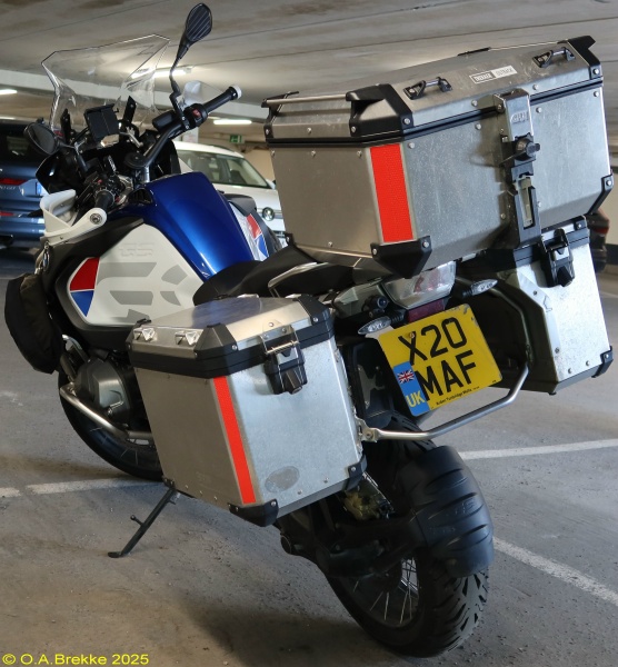 Great Britain former personalised series motorcycle X20 MAF.jpg (157 kB)